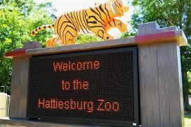 hattiesburg zoo sign